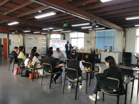 说明: 微信图片_20220425110206